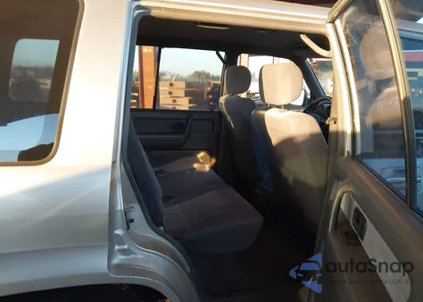 1998 Isuzu Trooper S z USA, uszkodzony, nr VIN JACDJ58X1W7918397